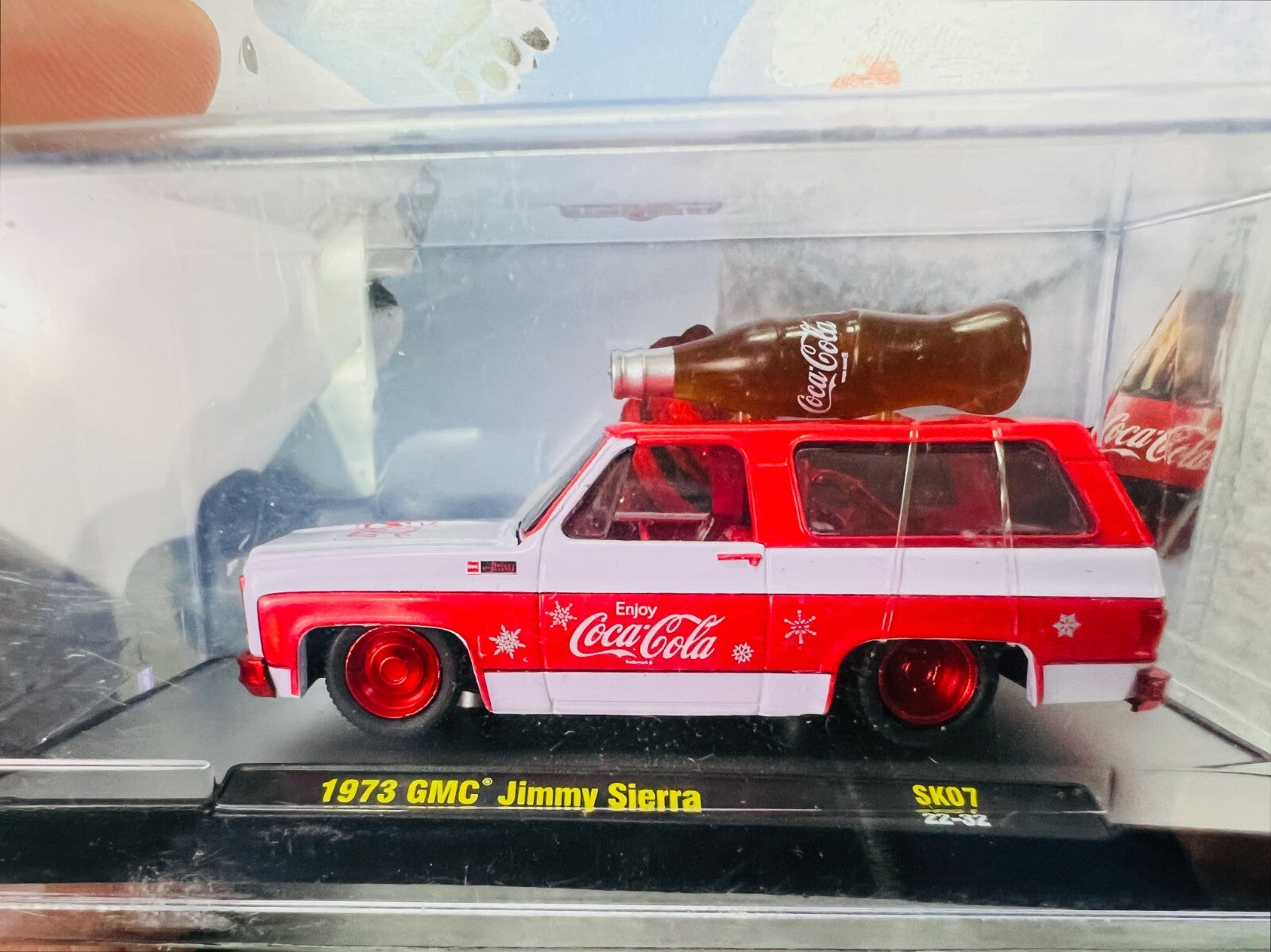 ❄️❄️❄️M2 Machines 1973 GMC Jimmy Sierra Coca-Cola Chase Red H15❄️❄️❄️