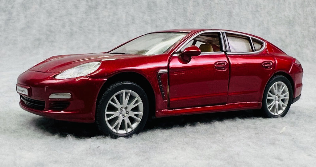 🇩🇪🇩🇪🇩🇪Kinsmart 1:40 Scale Model Porsche Panamera S Red 🇩🇪🇩🇪🇩🇪