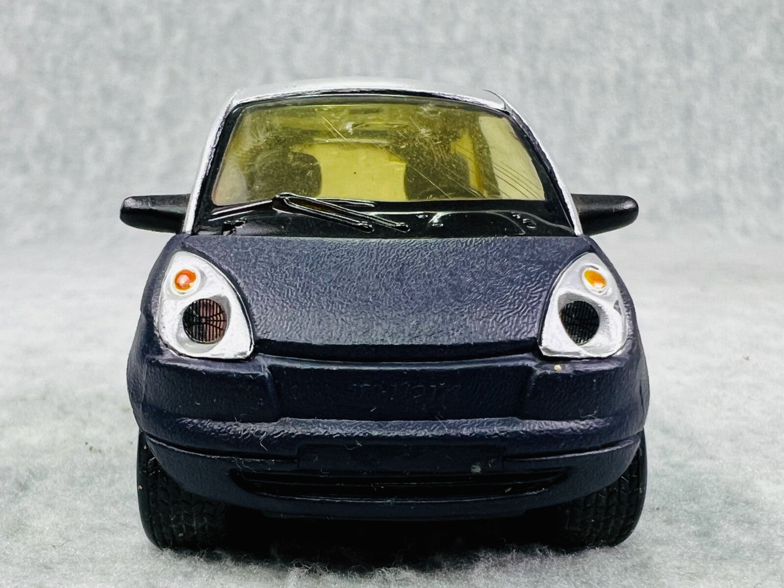 🔥🔥🔥Maisto 1:37 "Think City" Car Model Pull Back Works🔥🔥🔥