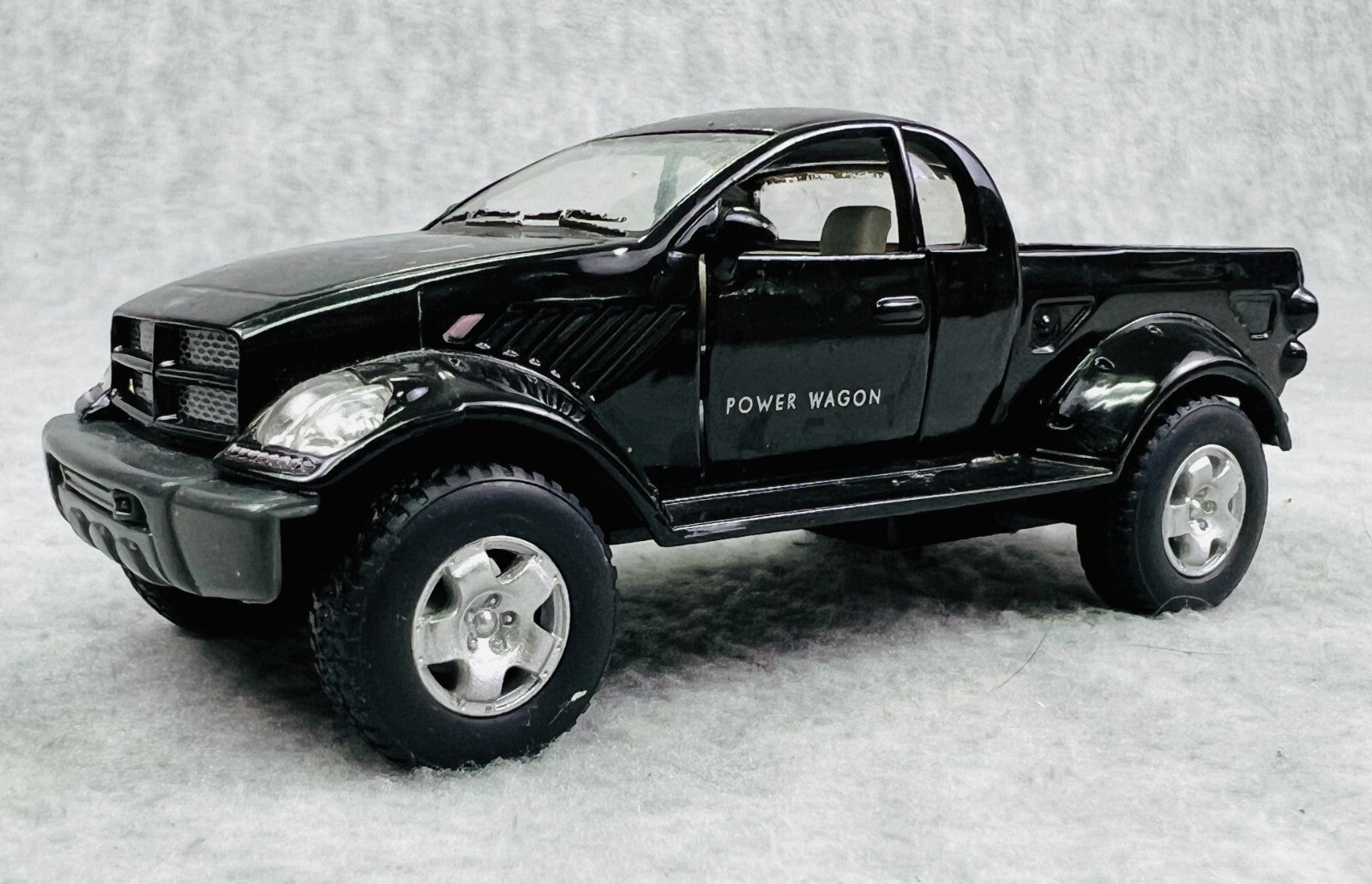 🇺🇸🇺🇸🇺🇸KINSMART Dodge Power Wagon Pickup 1:42 BLACK 🇺🇸🇺🇸🇺🇸
