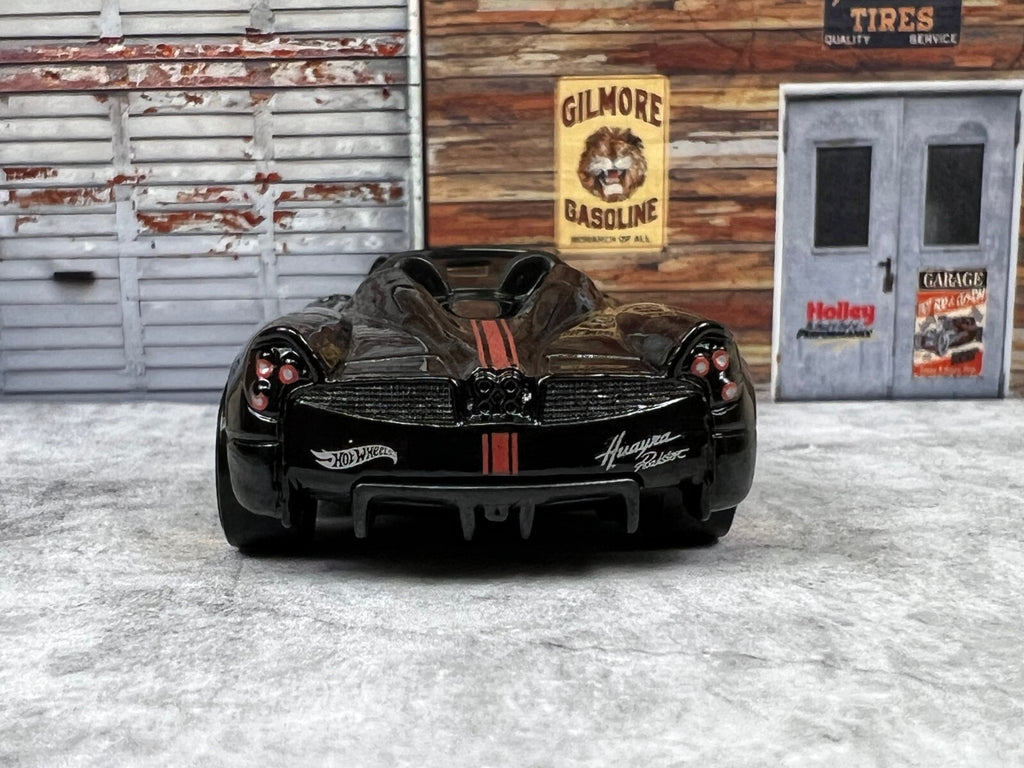 🔥🔥🔥🔥Hot Wheels PAGANI HUAYRA ROADSTER Black HW EXOTICS C11🔥🔥🔥🔥