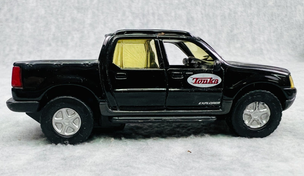 🇺🇸Maisto Ford Explorer Sport Trac Pickup Black Die Cast 1/47 Scale🇺🇸