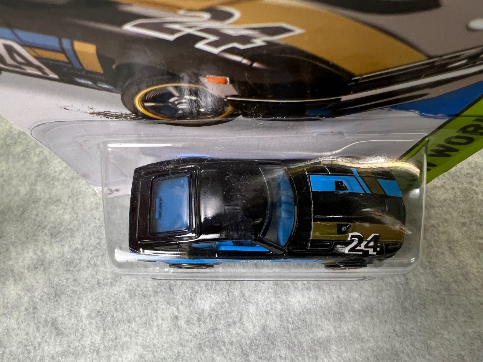 🎌🎌🎌🎌Hot Wheels HW Workshop Datsun 240Z  Diecast Car HW21🎌🎌🎌🎌🎌🎌