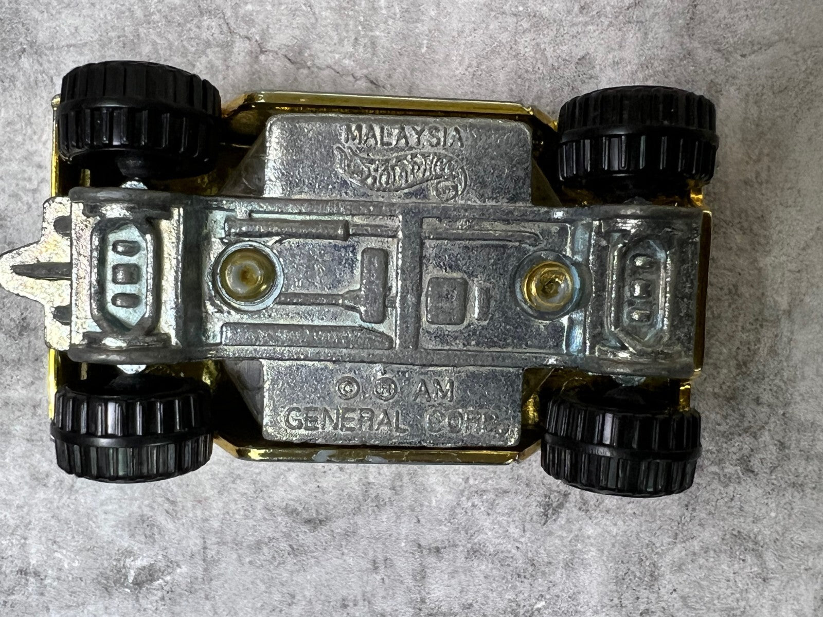 🇺🇸🇺🇸🇺🇸🇺🇸Hot Wheels AM General Corp Gold Hummer C14🇺🇸🇺🇸🇺🇸🇺🇸