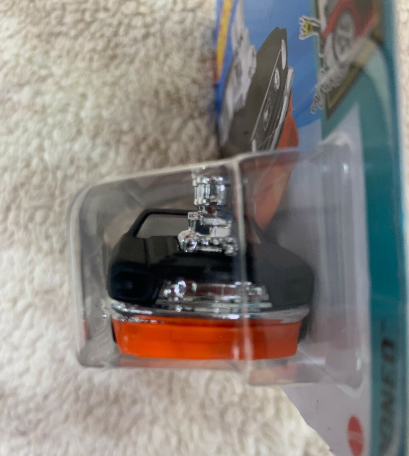 ***************Hot Wheels Tooned '68 MUSTANG SHORT CARD BLACK HW05**************