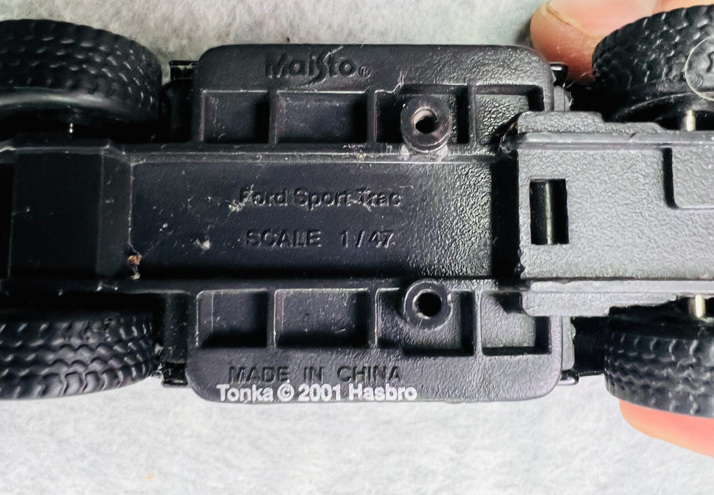 🇺🇸Maisto Ford Explorer Sport Trac Pickup Black Die Cast 1/47 Scale🇺🇸