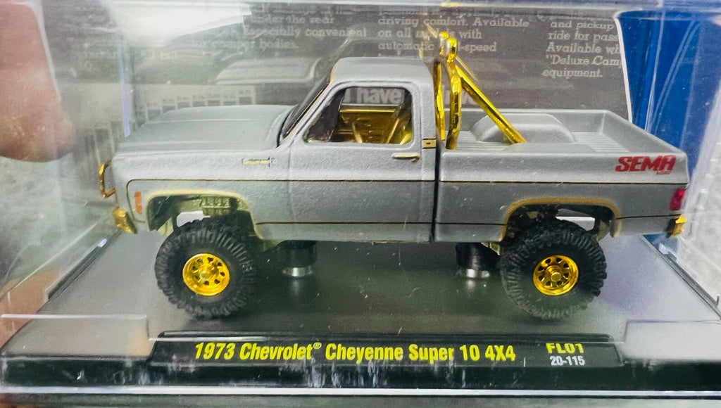 🔥M2 Machines  SEMA 73 Trucks 1973 Chevrolet Cheyenne Super 10 4x4 CHASE H33🔥