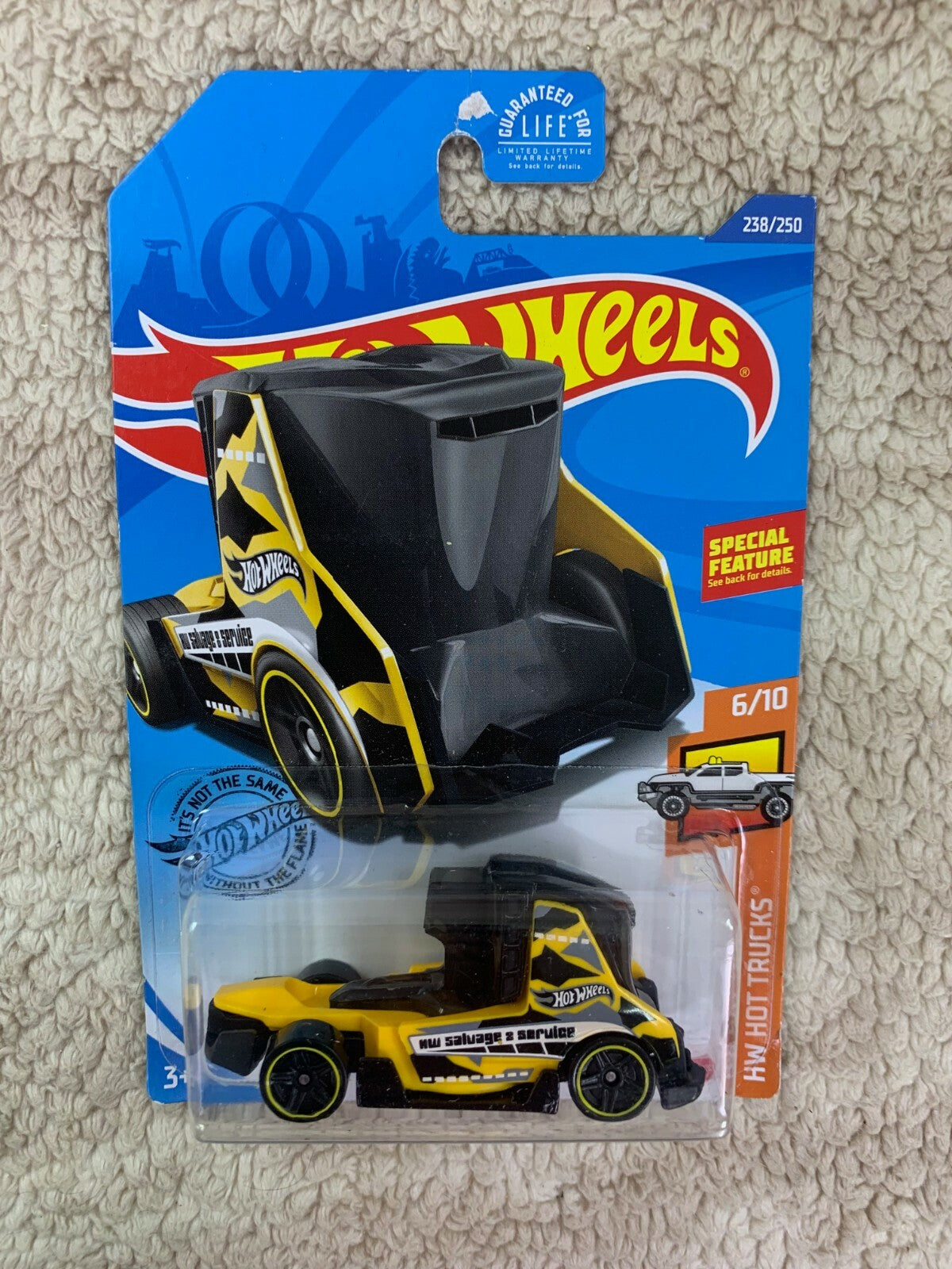 Hot Wheels HW Salvage & Service Hauler Hot Trucks 6/10 Haul-O-Gram 238/250 HW05