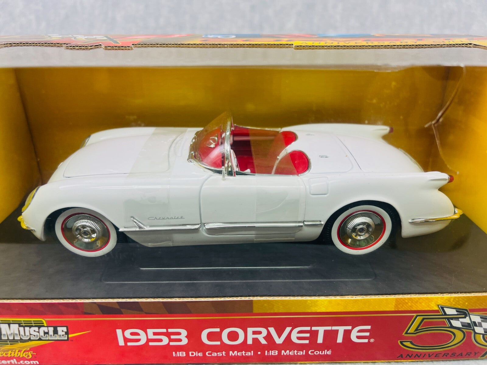 🇺🇸🇺🇸ERTL American Muscle 1953 Corvette 50th Anniversary White 1:18🇺🇸🇺🇸