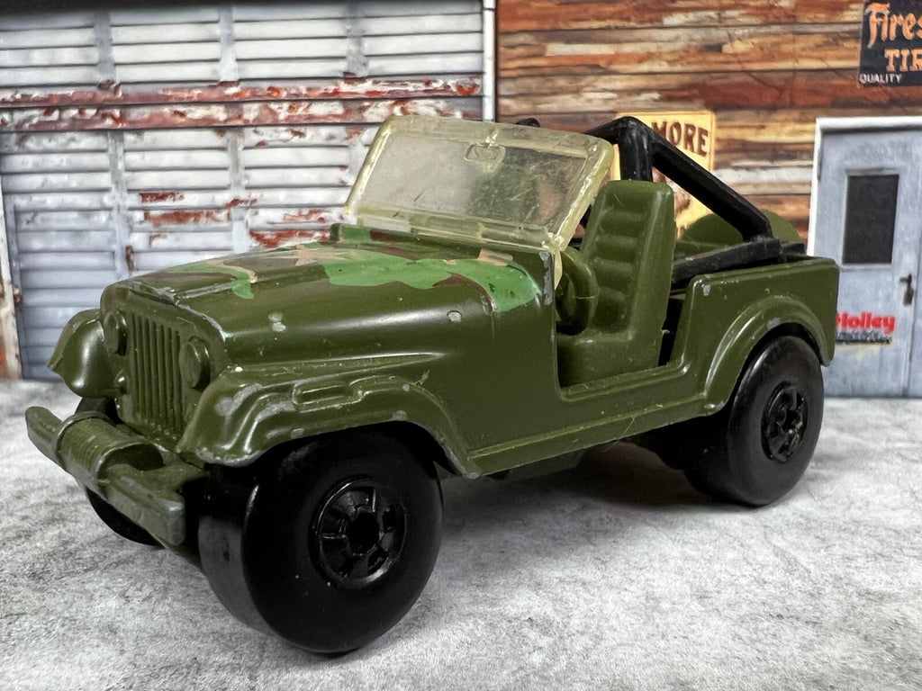 🪖🪖🪖Vintage 1980s  Hot Wheels Mattel 1981 Jeep Camo Military C3🪖🪖🪖