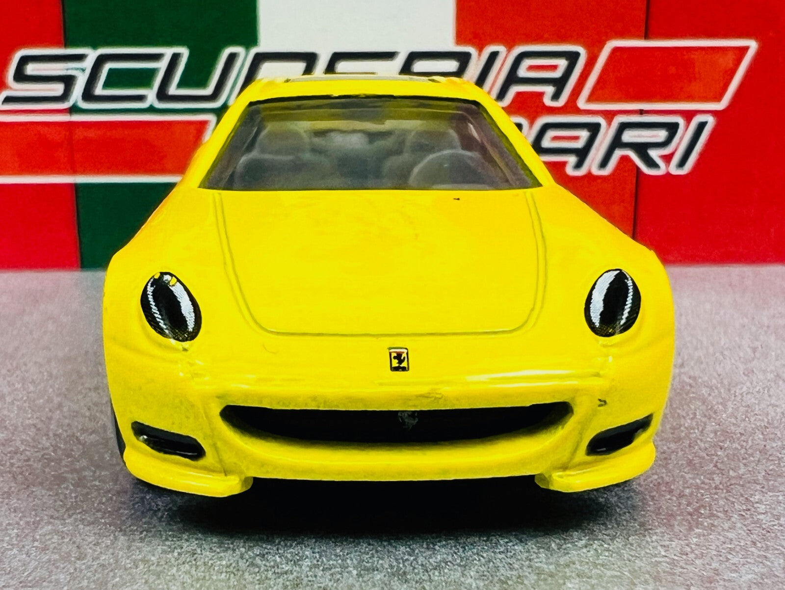 🇮🇹🇮🇹Hot Wheels Speed Machines Ferrari 612 Scaglietti Yellow C21🇮🇹🇮🇹