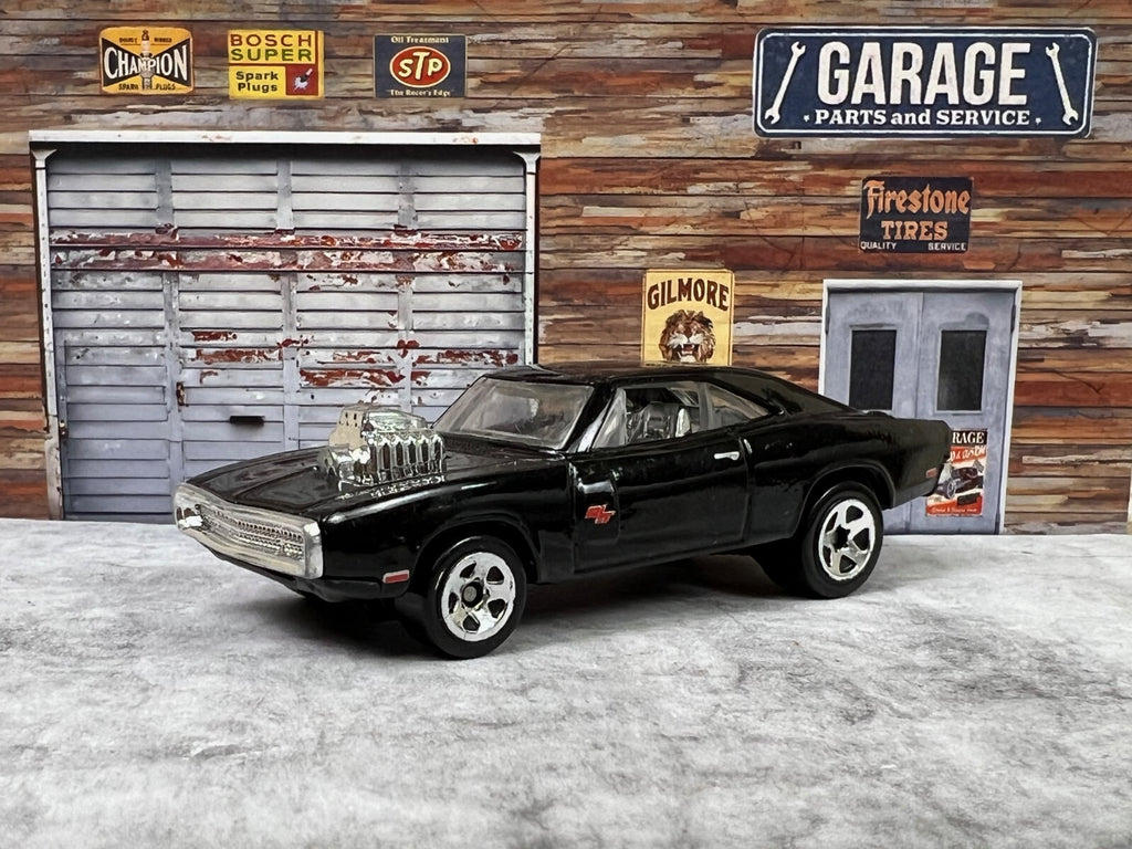 🔥🔥🔥Hot Wheels  F&F HW City 70 Dodge Charger R/T  🔥🔥🔥