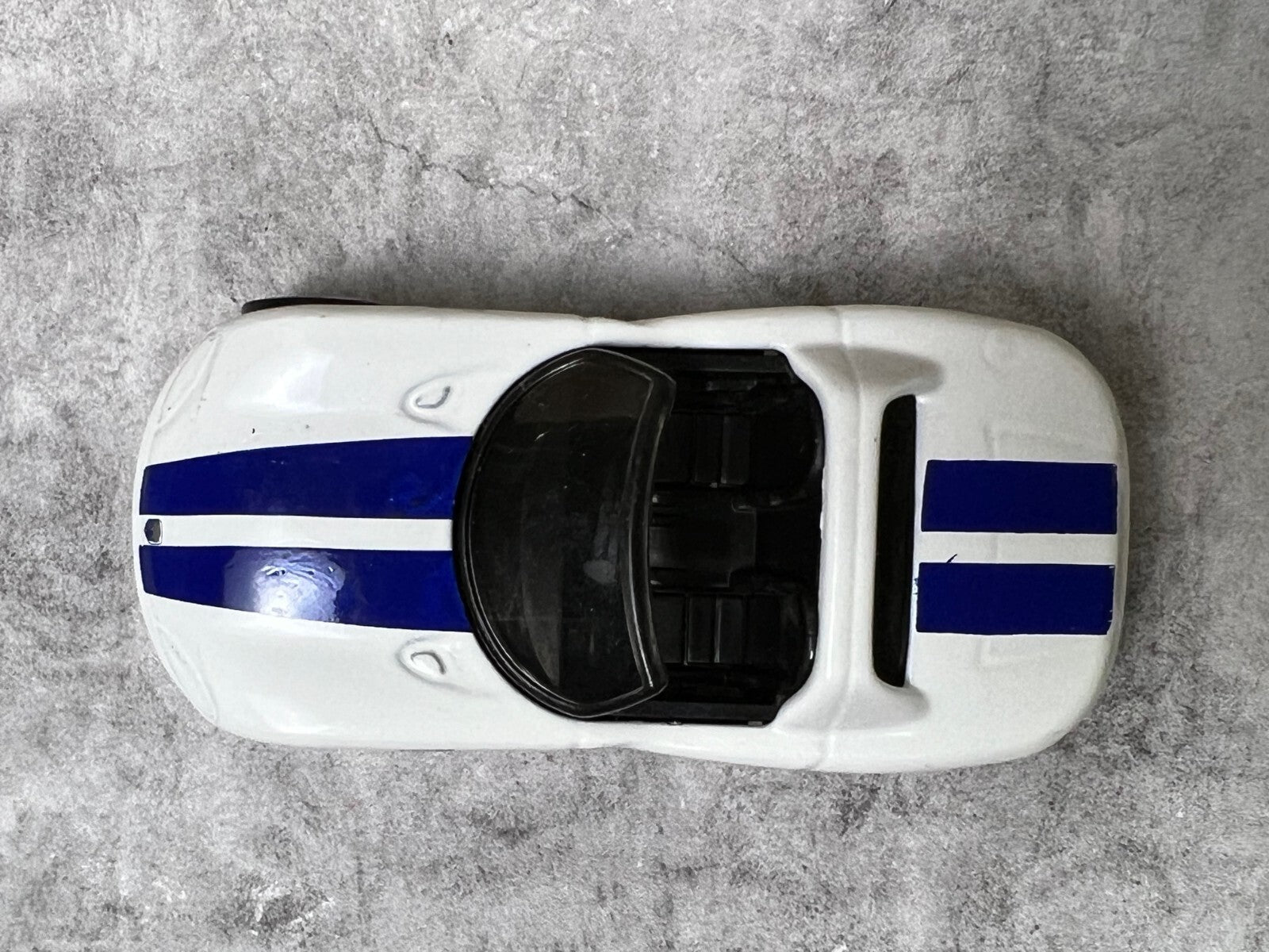 🔥🔥🔥Hot Wheels White Blue Stripes '92 Dodge Viper RT/10 c15🔥🔥🔥