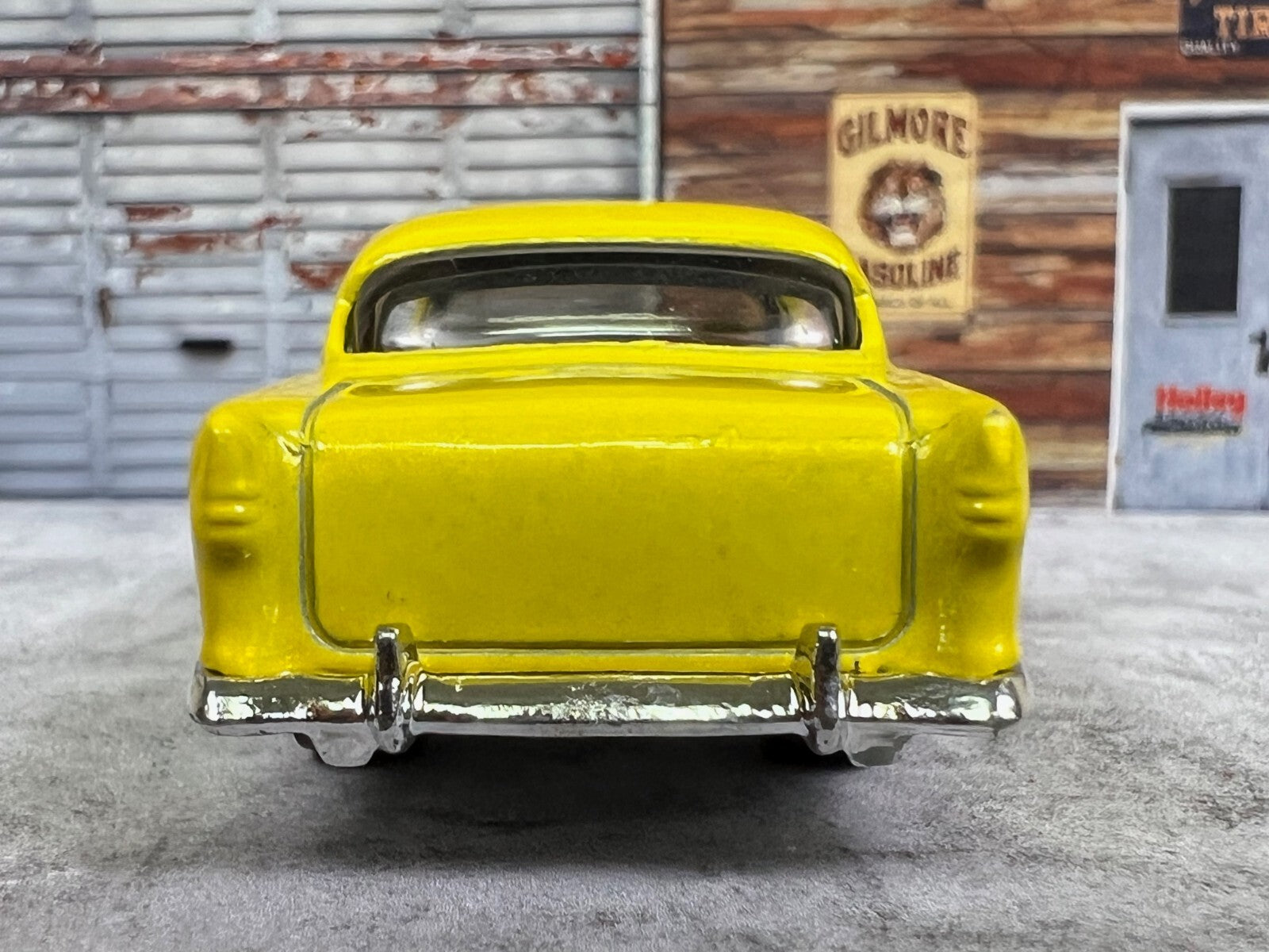 🔥🔥🔥Hot Wheels 2006 '55 Chevy Yellow Purple Flames C1🔥🔥🔥