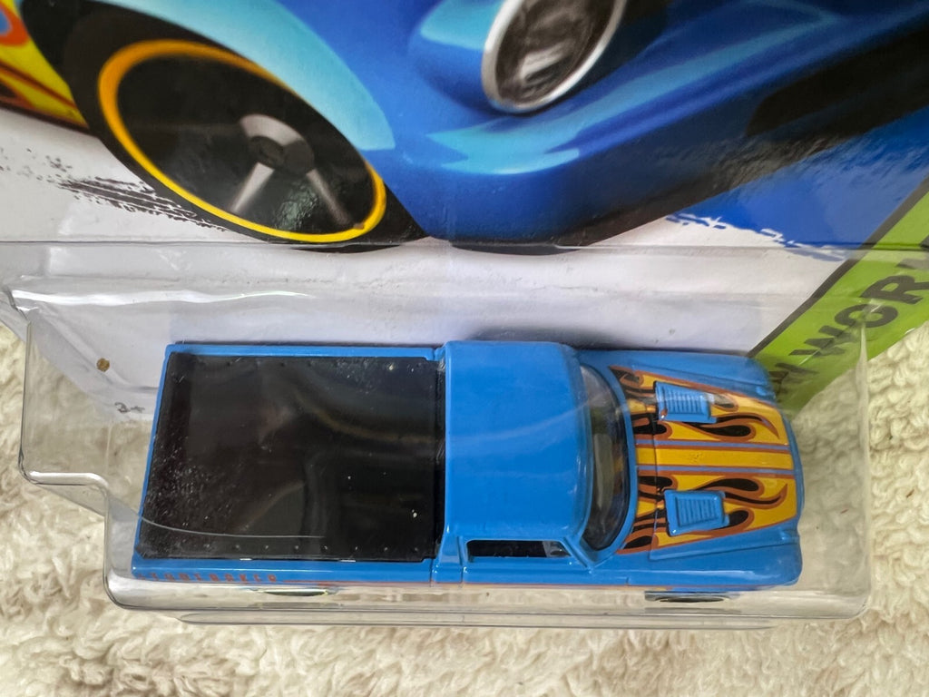 🔥🔥🔥Hotwheels  HW workshop ‘63 Studebaker champ blue/yellow flames HW18🔥🔥🔥