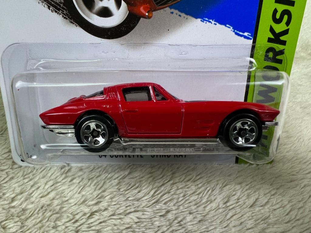 🔥🔥🔥🔥🔥2014 Hot Wheels HW Workshop '64 Corvette Sting Ray #223 Red HW12🔥🔥🔥