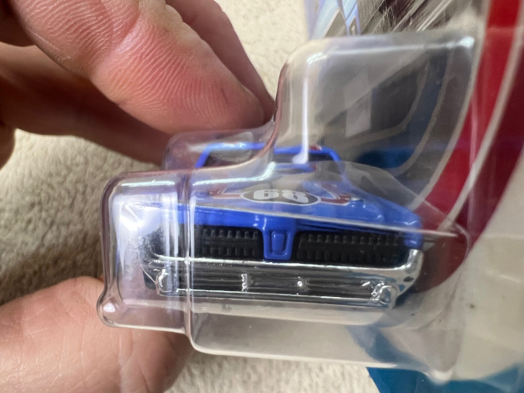 🔥🔥🔥Hot Wheels HW Vintage American Muscle Blue 1968 Mercury Cougar HW13🔥🔥🔥