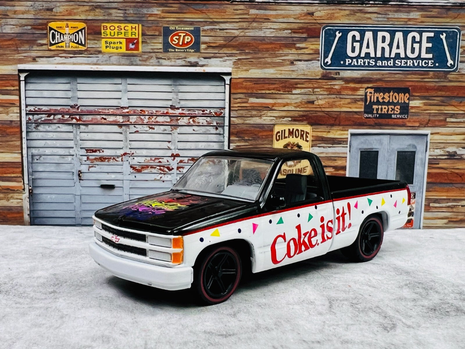 🔥M2 Machines 1992 Chevrolet C1500 SS 454 Pickup Coke is it! Custom Redlines C5