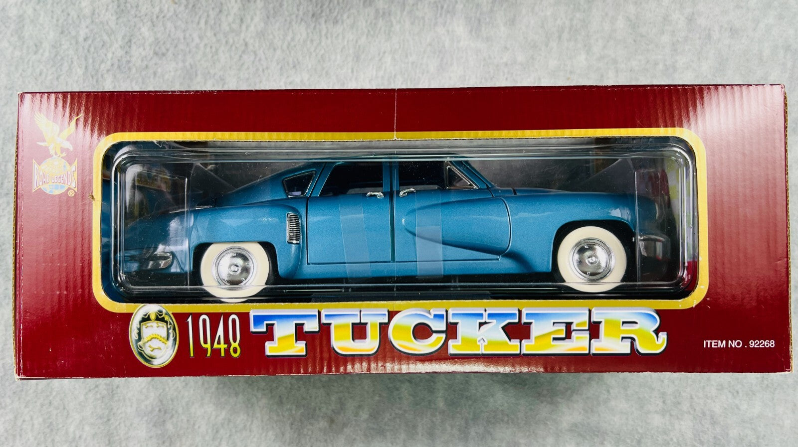 🇺🇸🇺🇸🇺🇸Road Legends 1948 Tucker Teal Blue 1:18 Scale🇺🇸🇺🇸🇺🇸
