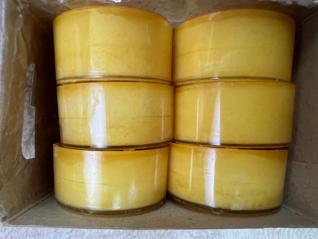 🕯🕯🕯Yankee Candle Poached Pear Flambe 12 Scented Tea Lights Retired🕯🕯🕯