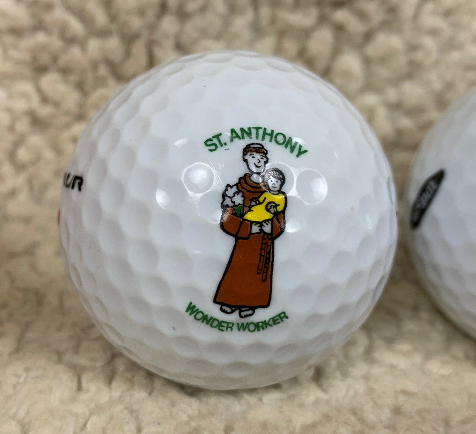 GOLF Wilson TC2 Tour  # 4 Golf Balls 3 New Balls