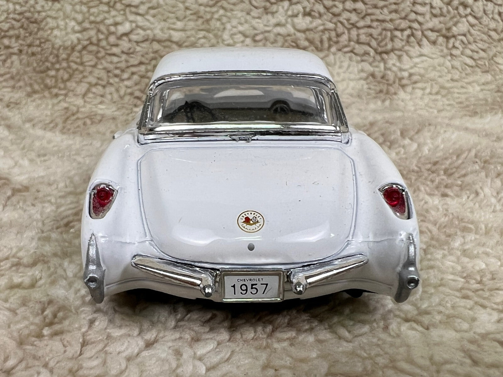 🇺🇸🇺🇸Kinsmart 1957 Chevrolet Corvette Chevy Diecast  White 1/34🇺🇸🇺🇸