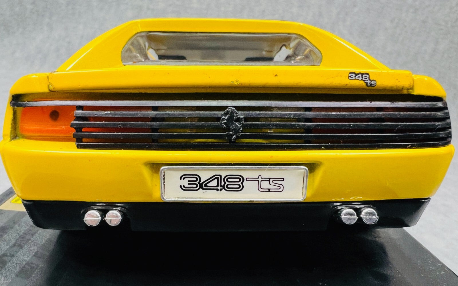 🇮🇹Maisto Diecast 1990 Ferrari 348TS Special Edition Yellow 1:18 Scale 🇮🇹