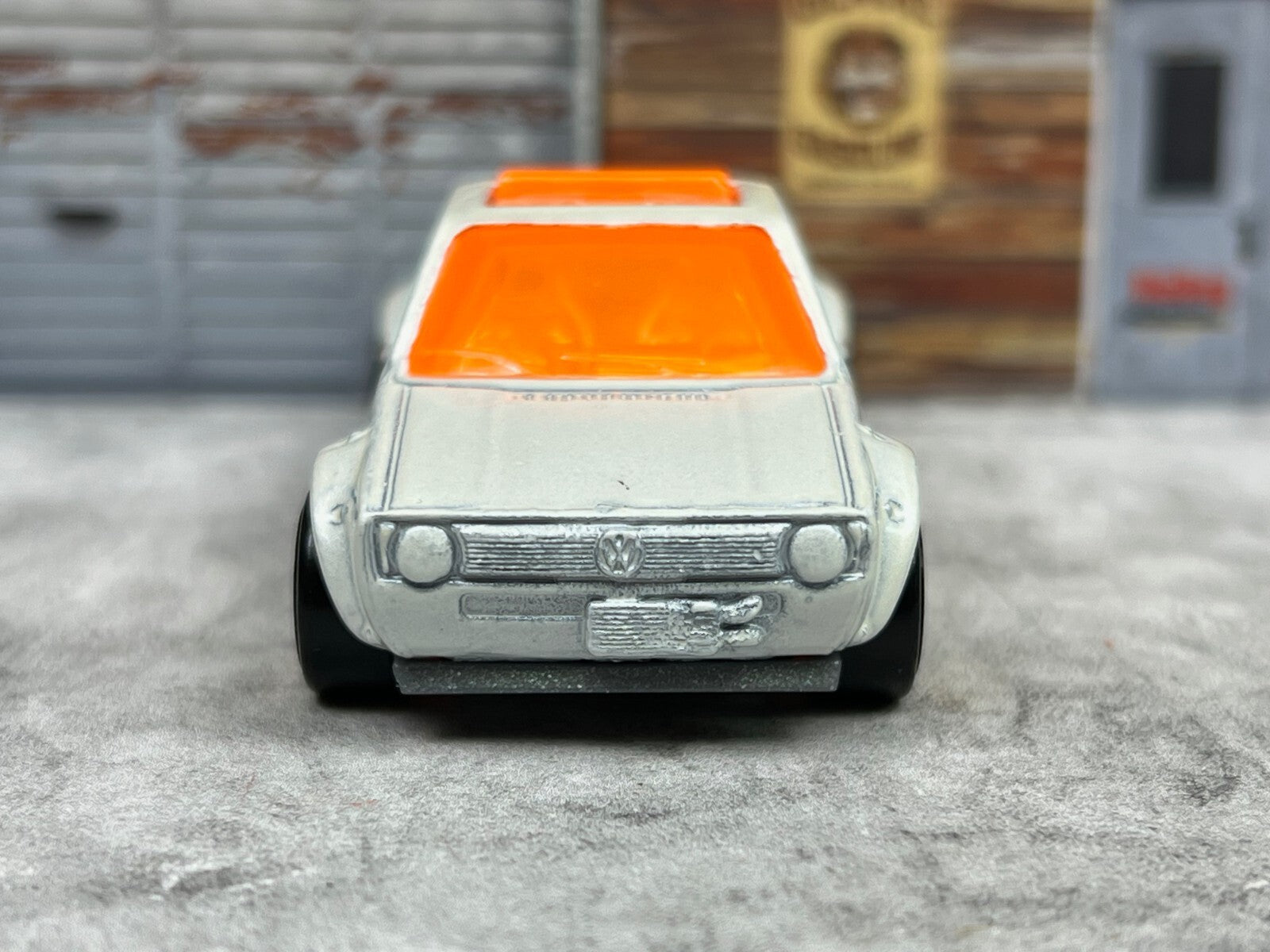 2018 Hot Wheels Volkswagen Caddy White HW HOT TRUCKS LOOSE