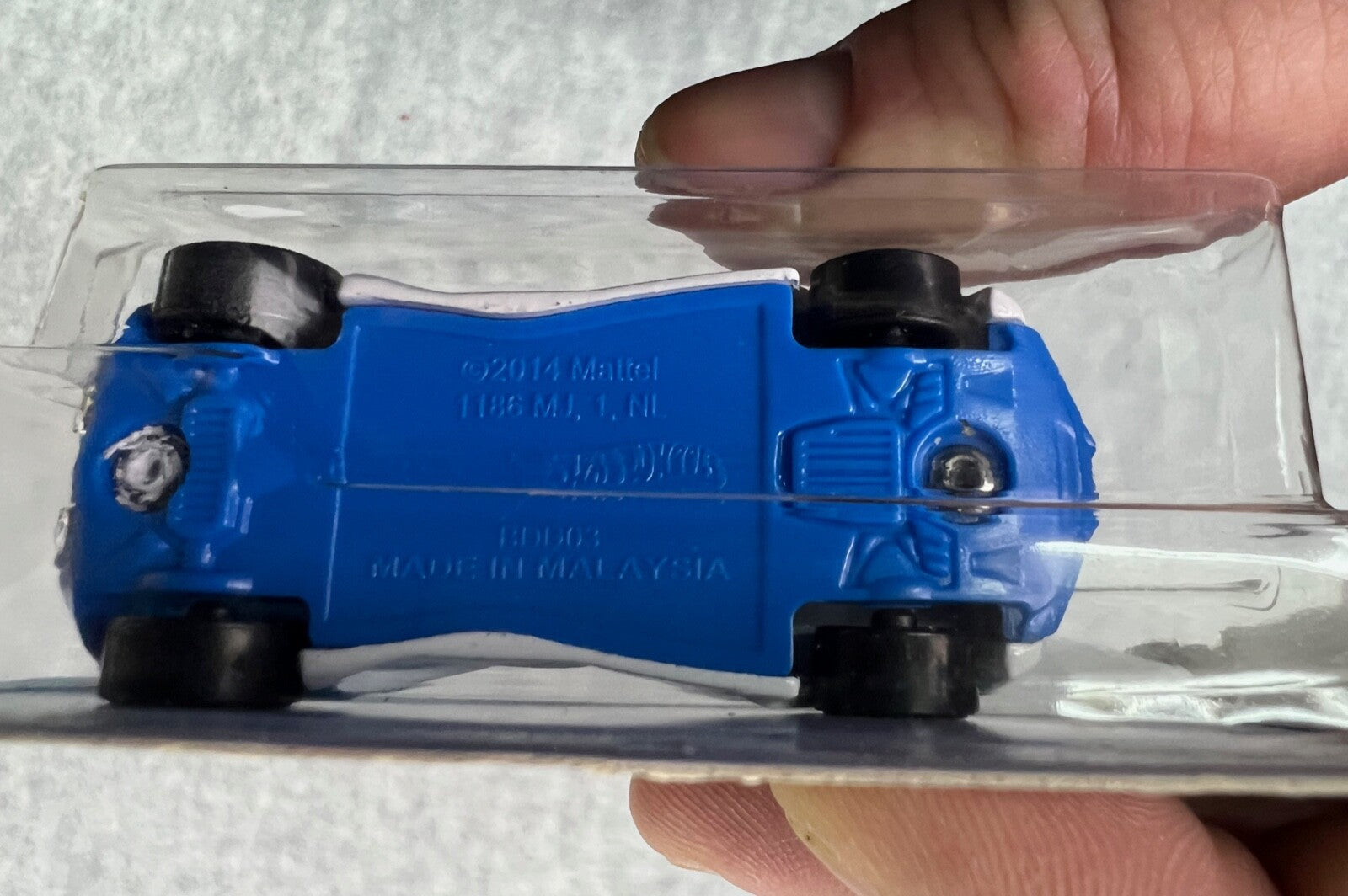 Hot Wheels #167 Olympic Games Tokyo 2020 Velocita White H24