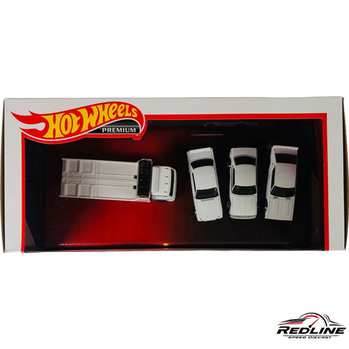 Hot Wheels Premium - Nissan Diorama - Skyline 2000GT-R, C210 & 2000GT-X D3