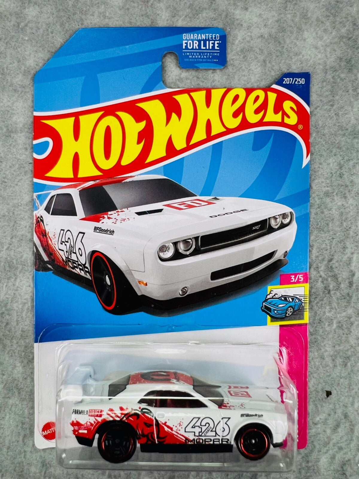🏁🏁🏁Hot Wheels HW Drag Strip Dodge Challenger Drift Car 426 H24🏁🏁🏁