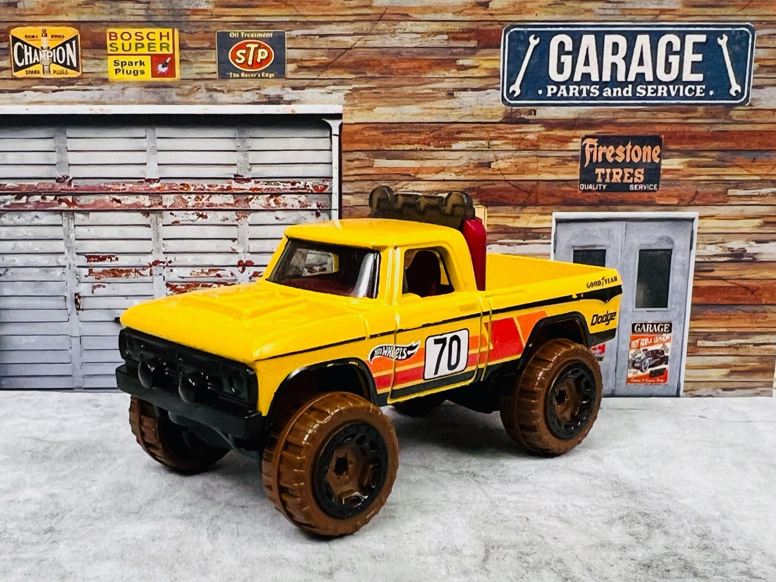 🇺🇸🇺🇸Hot Wheels '70 Dodge Power Wagon Yellow Baja Blazers C16🇺🇸🇺🇸