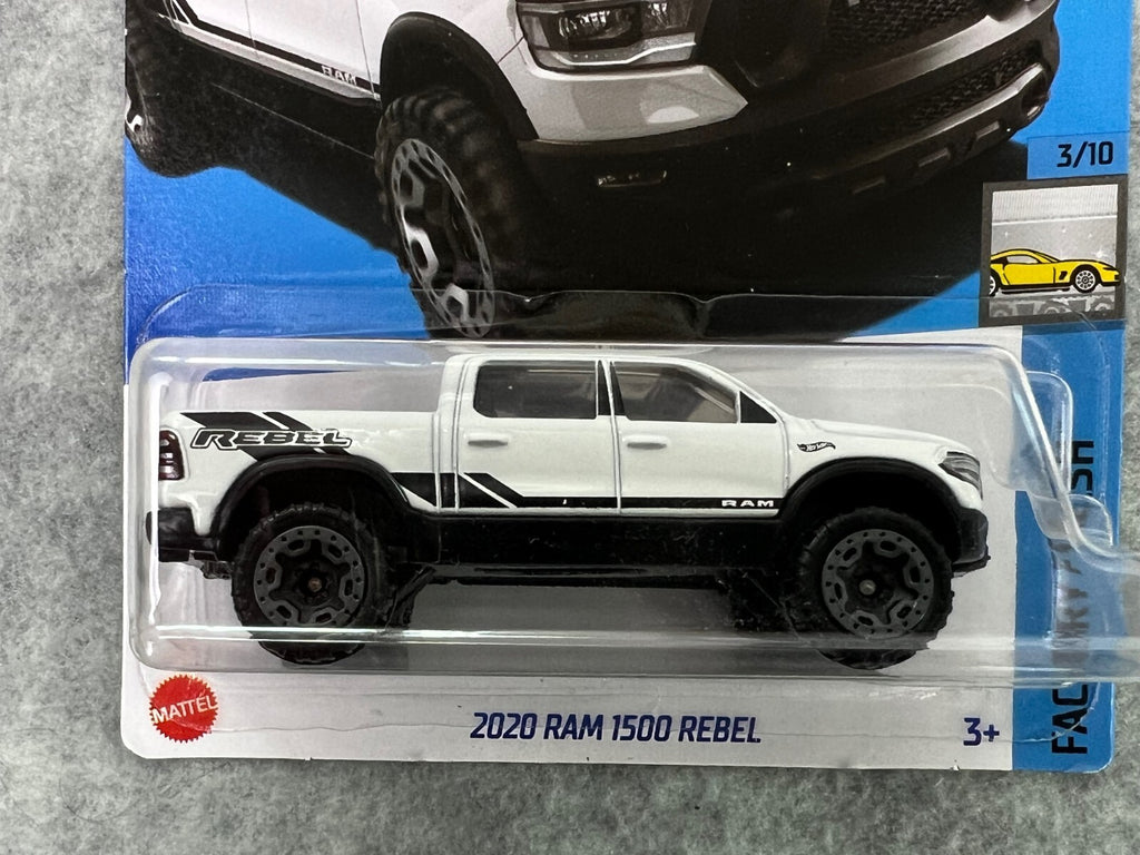 🇺🇸🇺🇸🇺🇸Hot Wheels 2020 RAM 1500 REBEL FACTORY FRESH H24🇺🇸🇺🇸🇺🇸