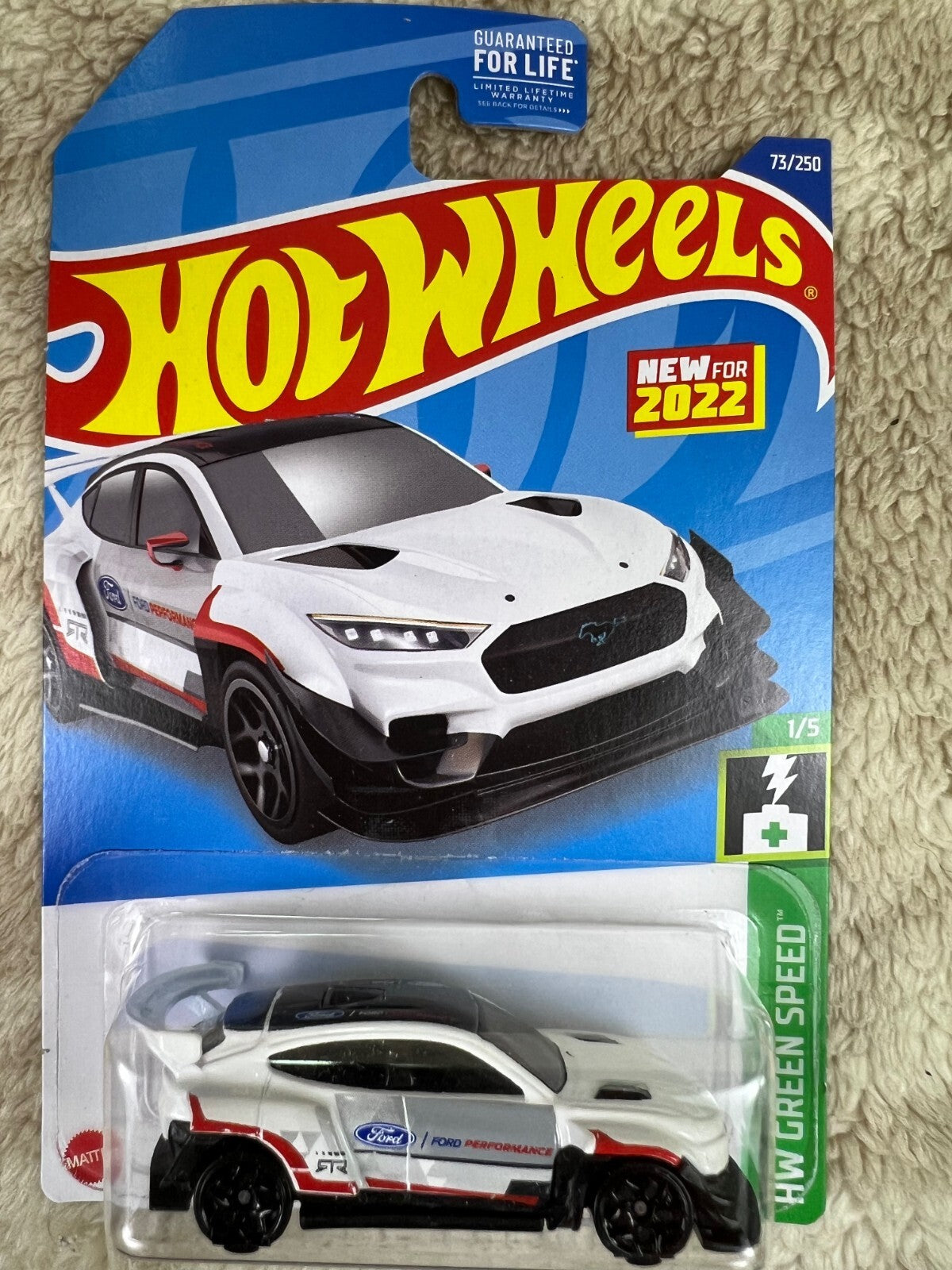 🐎🐎🐎Hot Wheels 2022 HW Green Speed White Ford Mustang Mach-E 1400 HW18🐎🐎🐎