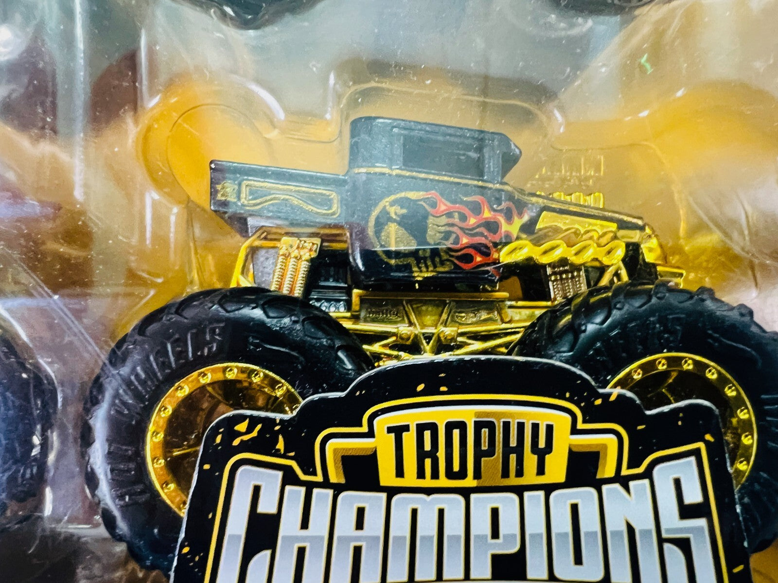 🔥Hot Wheels Monster Trucks 50 Bigfoot Trophy Champions Rare Exclusive GOLD Set