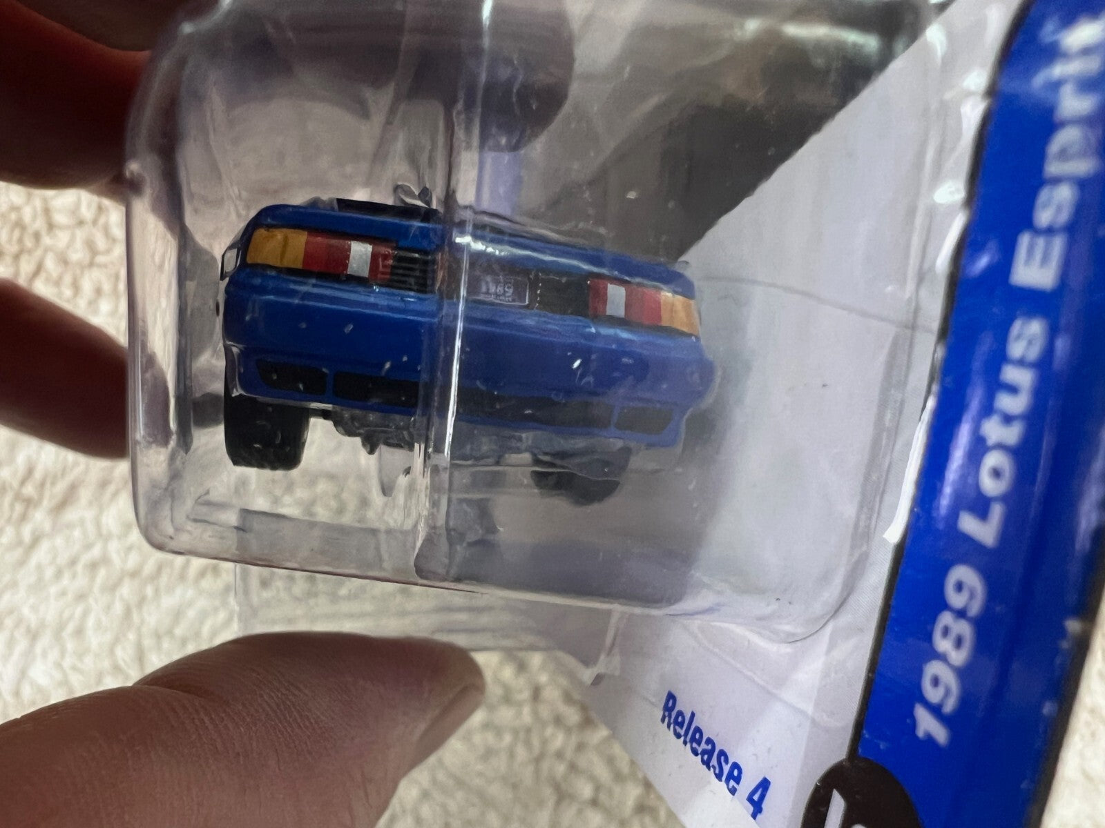 🇬🇧Johnny Lightning  Classic Gold Release 4 1989 Lotus Esprit Pacific Blue HW17
