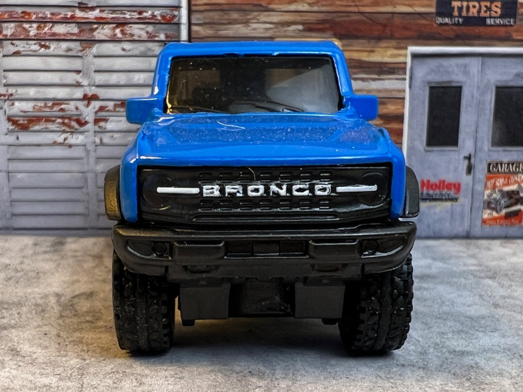 🔥🔥HOT WHEELS  NEW CASTING ‘21 FORD BRONCO THEN AND NOW C7🔥🔥