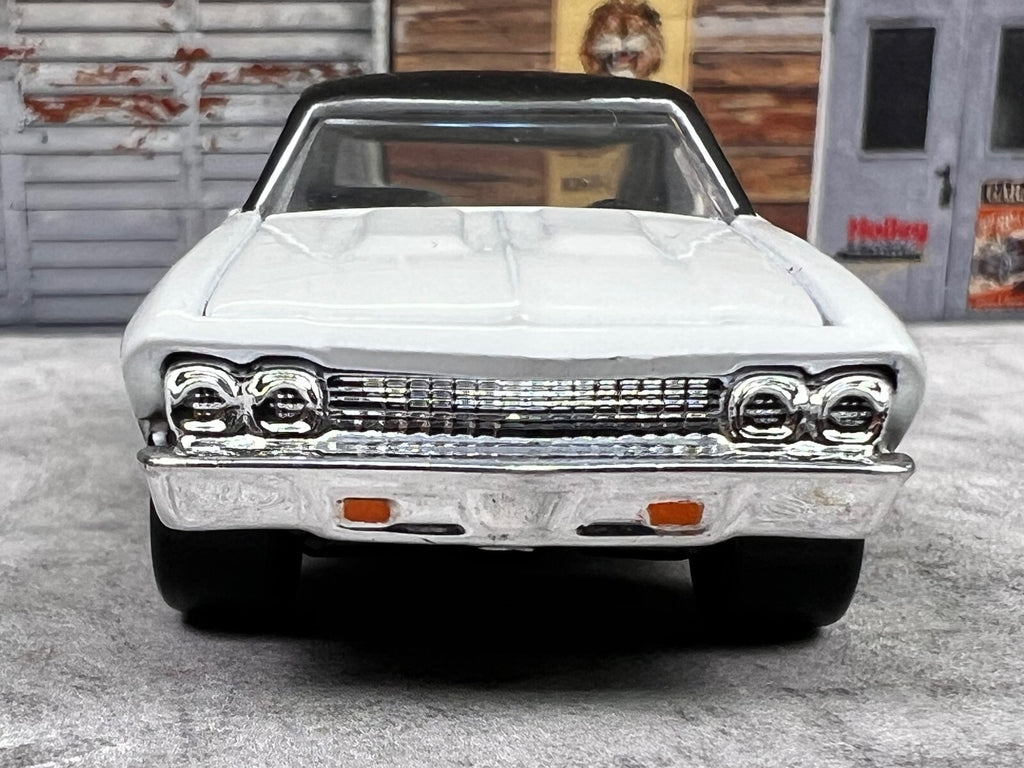 🔥🔥Hot Wheels Hot Rod Magazine Street Machines '69 Chevelle SS WHITE C6🔥🔥