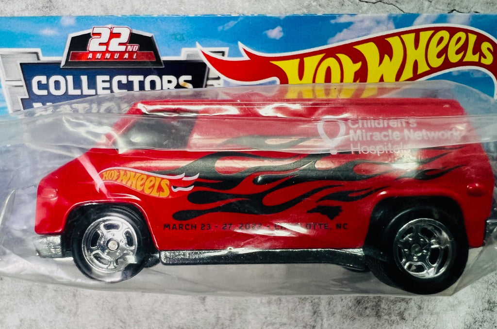 🔥🔥🔥Hotwheels 22nd Annual Collectors Nationals Super Van RED🔥🔥🔥