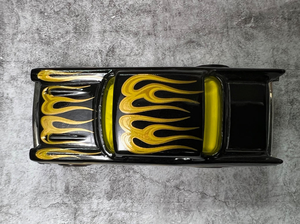 🔥🔥🔥Hot Wheels 57 Chevy Bel Air Black Yellow/Brown Flames  C17🔥🔥🔥