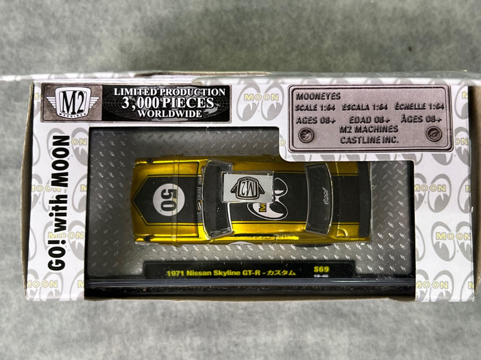 🔥🔥M2 Machines Mooneyes Hobby Liquid Gold 1971 Nissan Skyline GT-R S69 HW14🔥🔥
