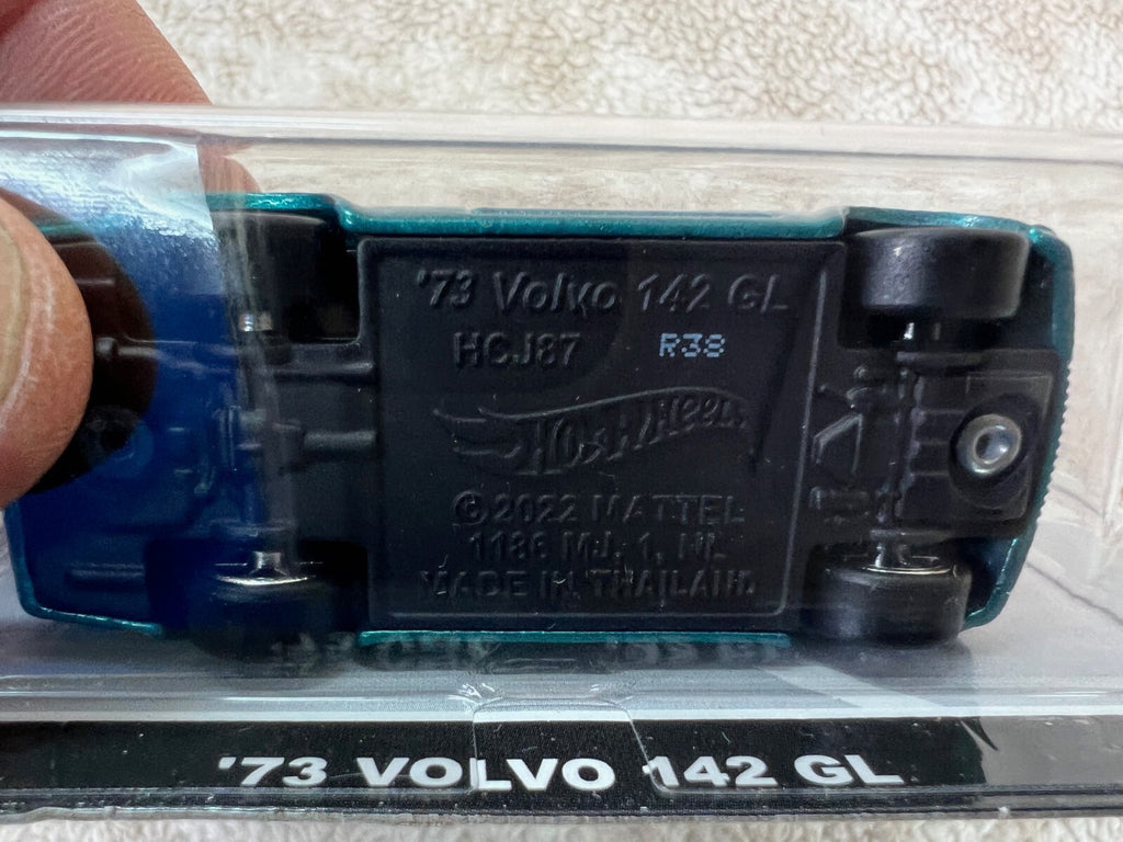 🇸🇪Hot Wheels Premium Car Culture "Auto Strasse"  '73 Volvo 142 GL HW17🇸🇪
