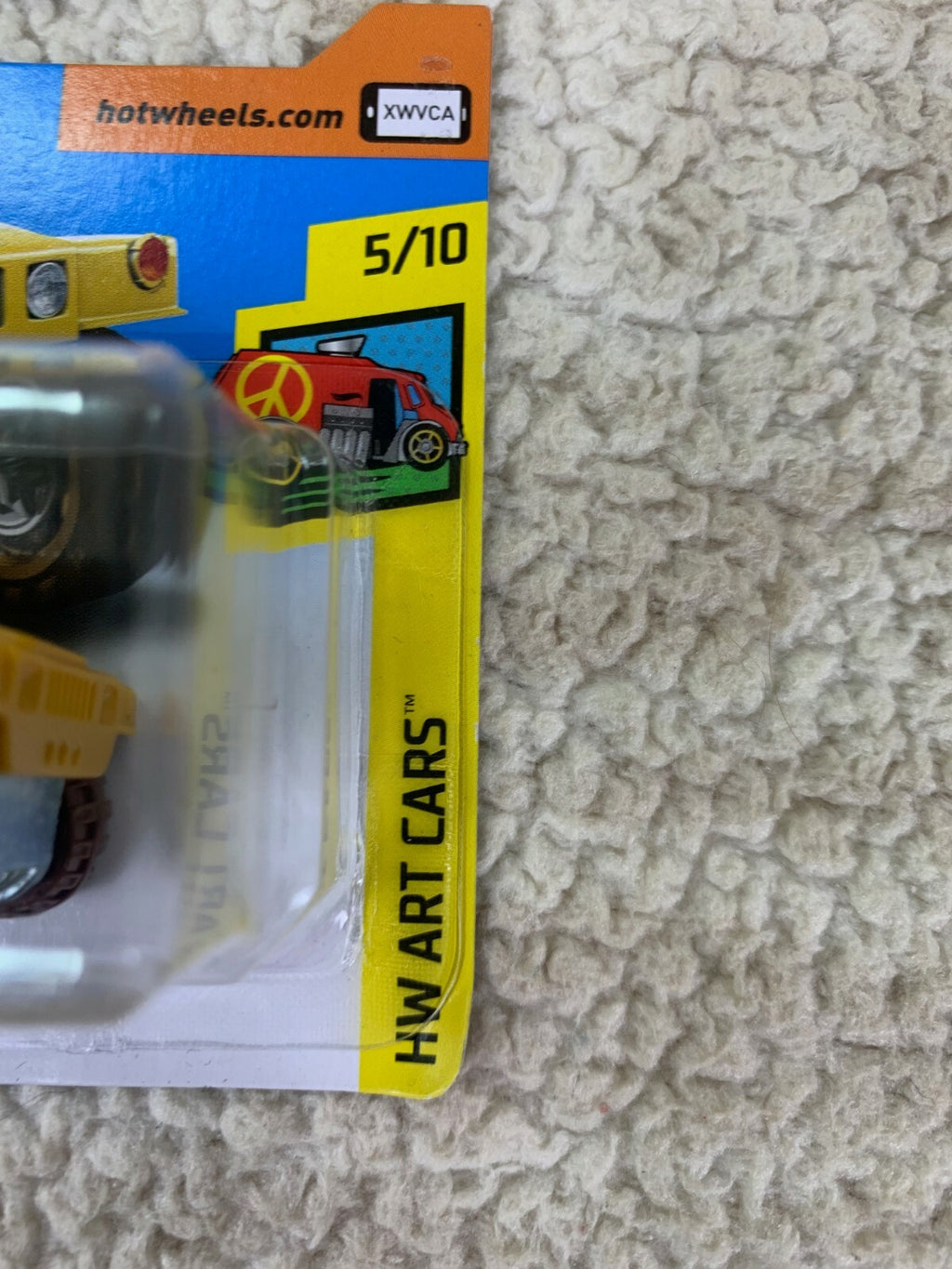 ******Hot Wheels Humvee HW Art Cars Series 5/10 SHORT CARD 1/64 Scale  HW06*****