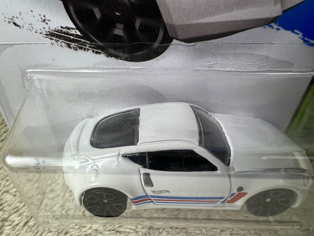 🔥🔥🔥🔥Hot Wheels #249 HW Workshop NISSAN 370Z WHITE Variation  HW12🔥🔥🔥🔥
