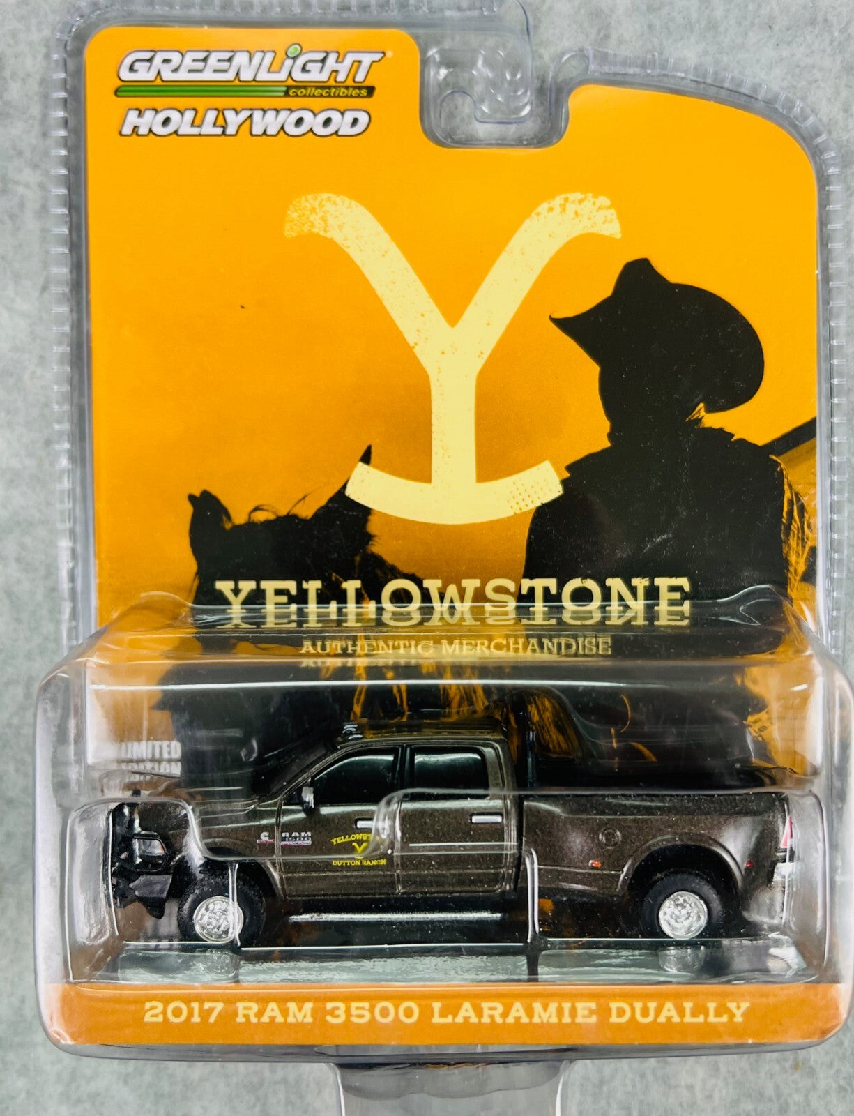 🔥🔥🔥Greenlight 2017 Ram 3500 Laramie Dually Flat Bed Yellowstone H33🔥🔥🔥
