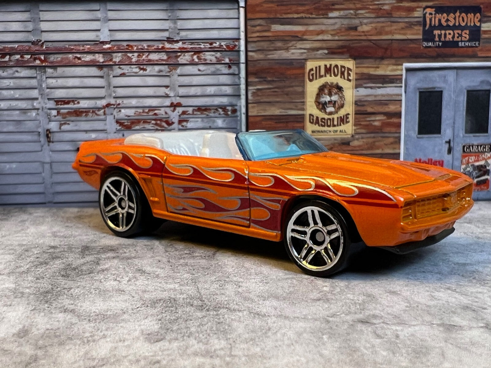 🔥🔥Hot Wheels 2006 Mattel 69 Camaro Convertible Orange Flames C6🔥🔥