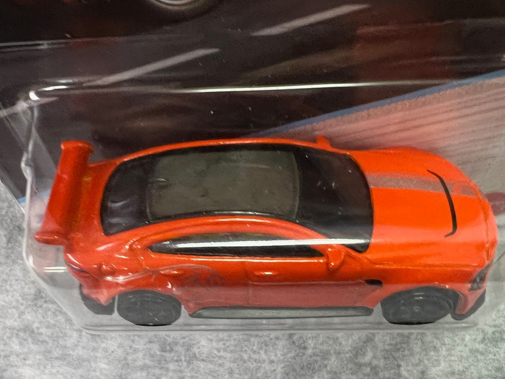🔥🔥🔥Jaguar XV SE Project 8 Luxury Series Hot Wheels Orange H24🔥🔥🔥