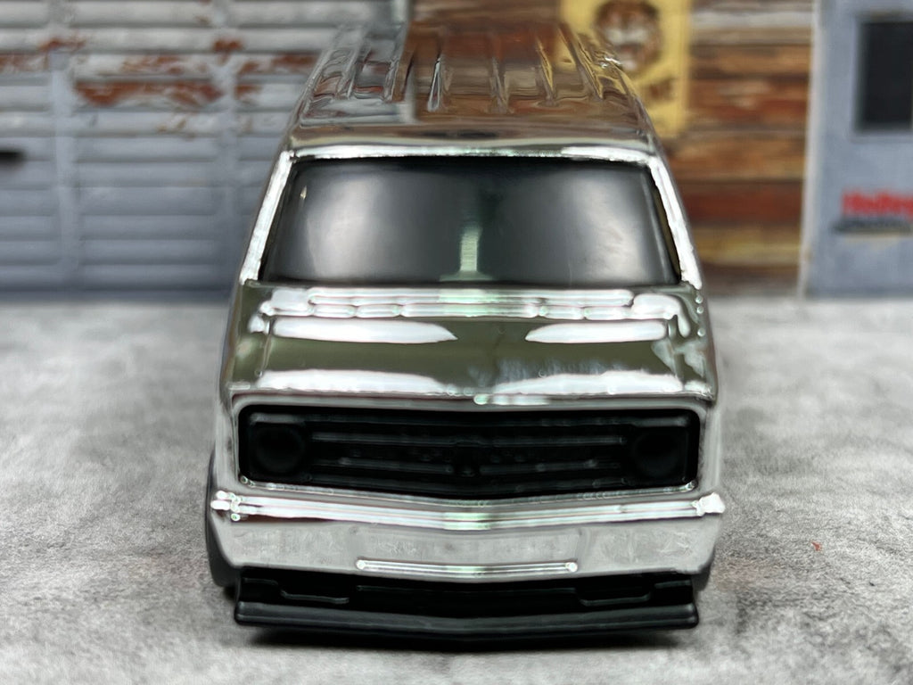 🇺🇸🇺🇸🇺🇸Hot Wheels Speed Blur  CUSTOM '77 DODGE Chrome C4🇺🇸🇺🇸🇺🇸