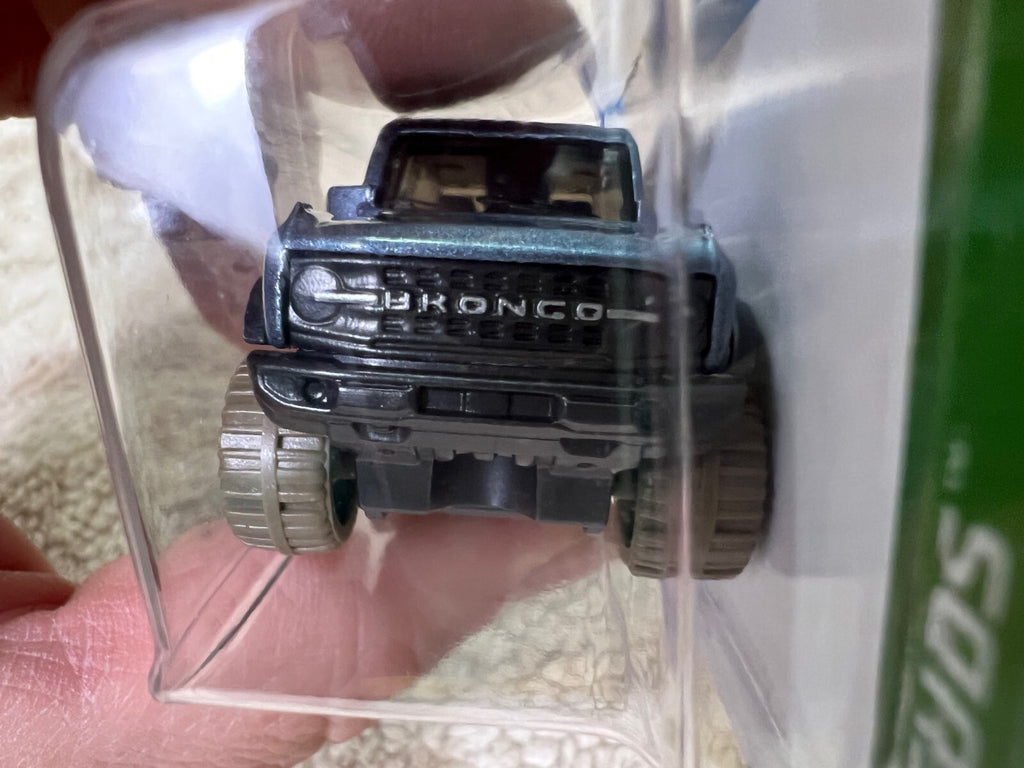 🔥🔥🔥🔥Hot Wheels '21 Ford Bronco 68/250 BLUE Mud Studs HW05🔥🔥🔥🔥