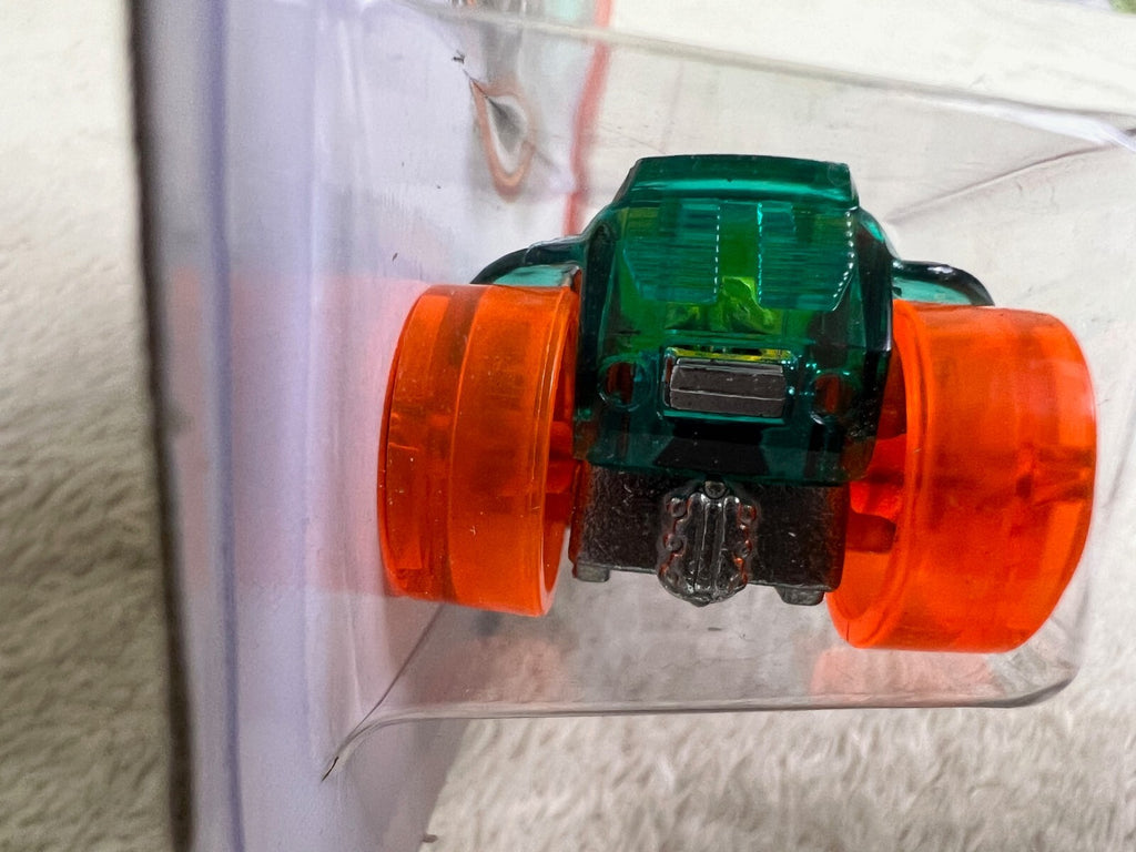 🔥🔥🔥🔥Hotwheels Vandetta Green HW Race X-Raycers HW12🔥🔥🔥🔥